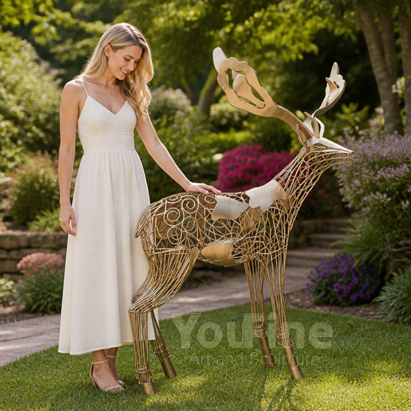 Modern Golden Stainless Steel Hollow Deer Sculpture for Garden CSS-183 Modern Golden Stainless Steel Hollow Deer Sculpture for Garden CSS-183