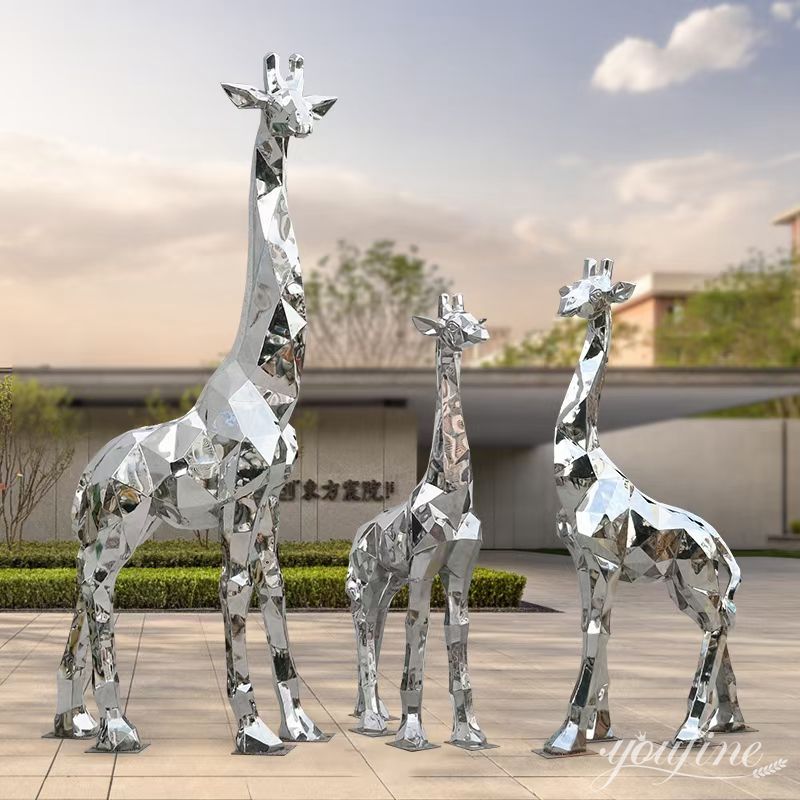 Metal Giraffe Statue Geometric Design