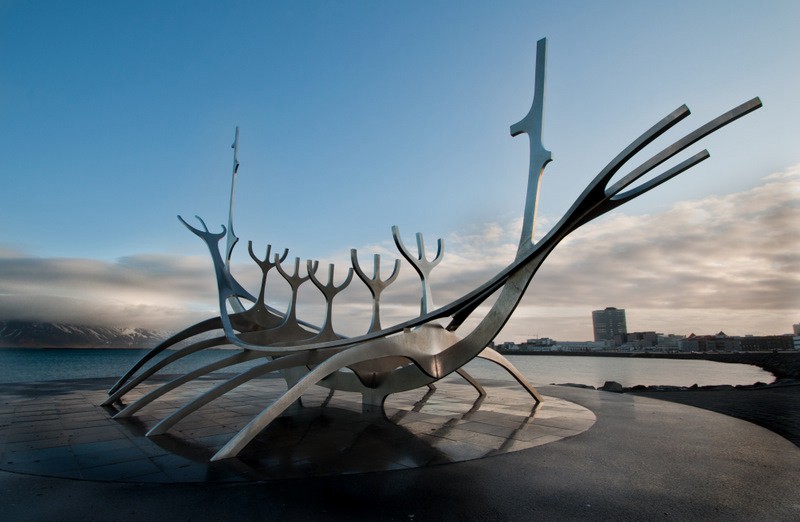 Metal Sun Voyager