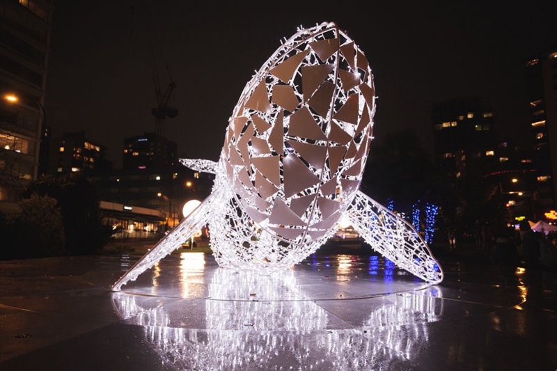Metal Outdoor Light Art Whale Sculpture Lumiere Festiva
