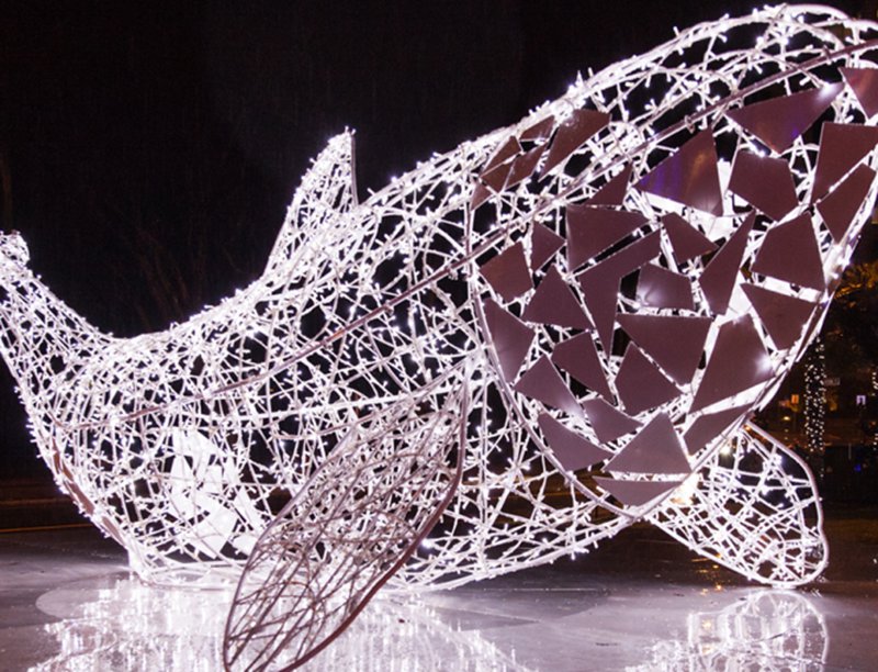 Metal Outdoor Light Art Whale Sculpture Lumiere Festiva