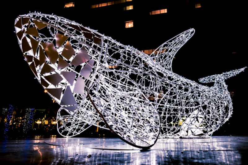 Metal Outdoor Light Art Whale Sculpture Lumiere Festiva