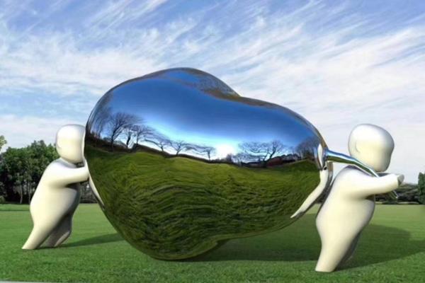 Mirror Stainless Steel Sculpture
