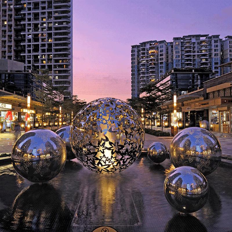 Metal Light Sculpture - A Beautiful Art Unique to the Night