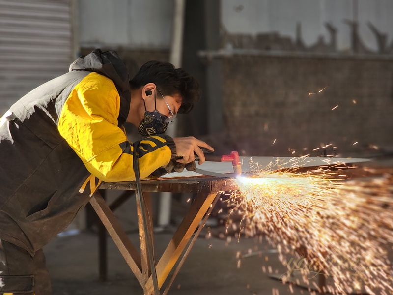 YouFine stainless steel sculpture production