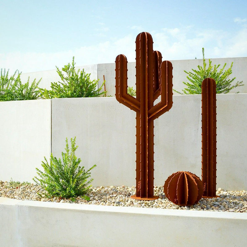 metal saguaro cactus sculpture - YouFine Sculpture