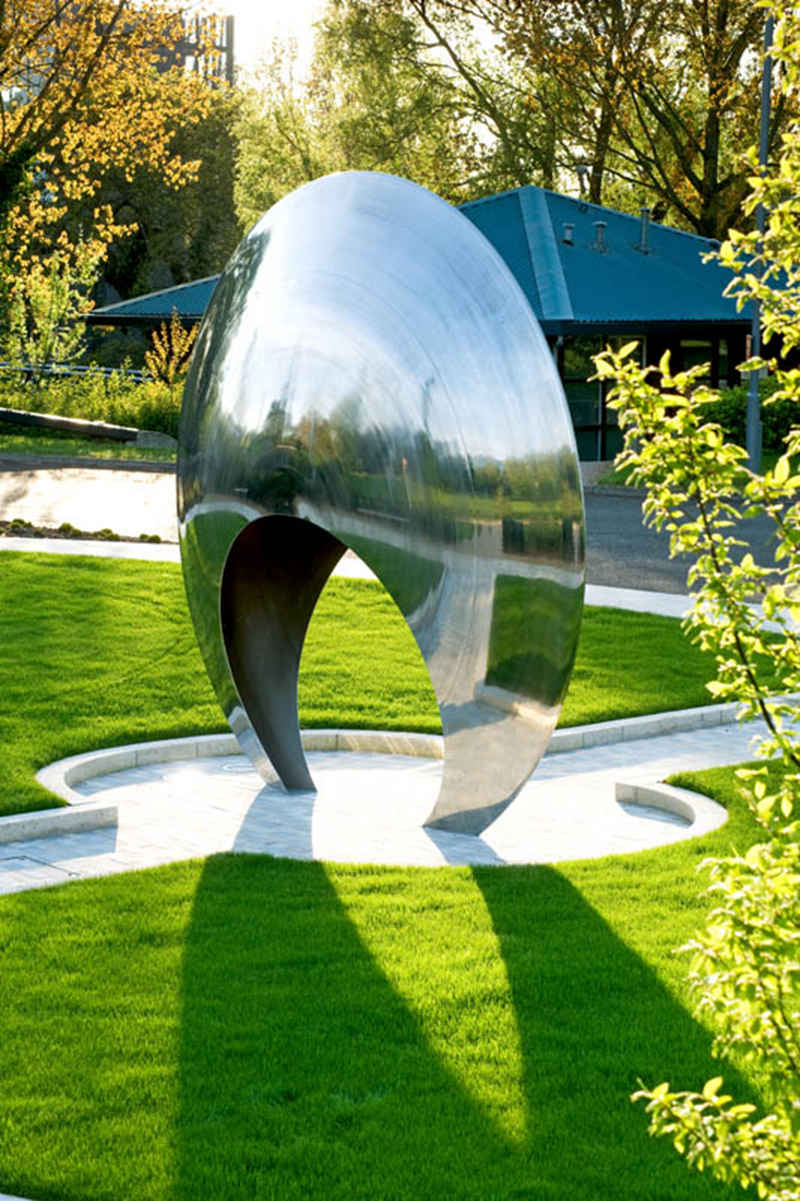 Large Mirror Stainless Steel Sculpture for Garden CSS-913 - Application Place/Placement - 3