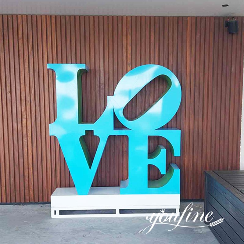 love sculpture