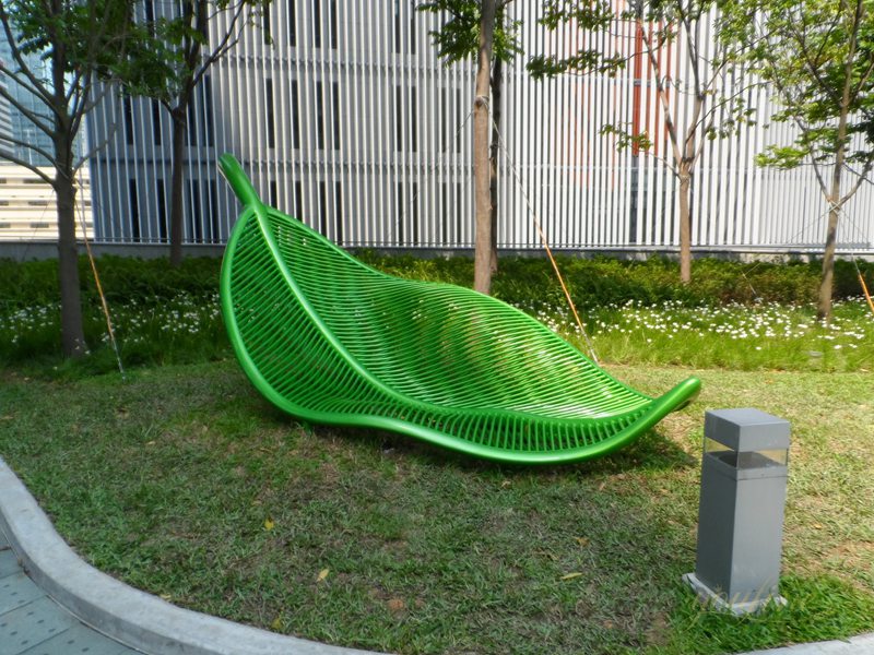 Green Metal Garden Leaf Sculptures for Outdoor CSA-04 - Garden Metal Sculpture - 3