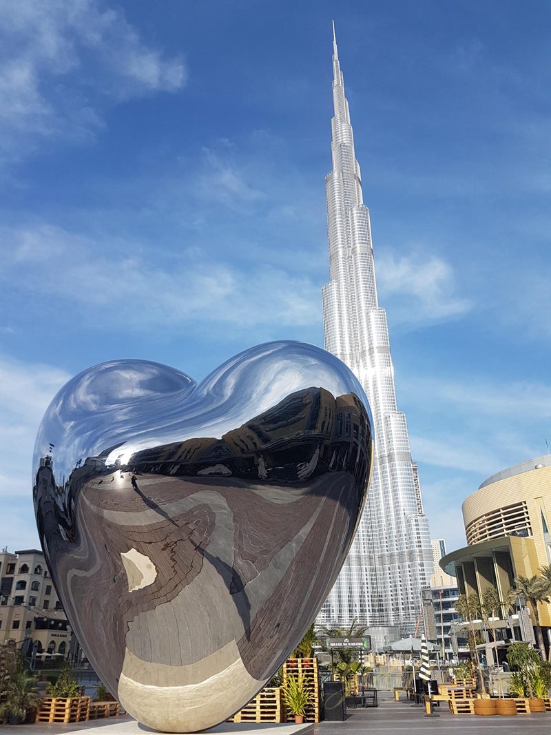 mirror polished Large Welded Metal Heart Sculpture for Outdoor public