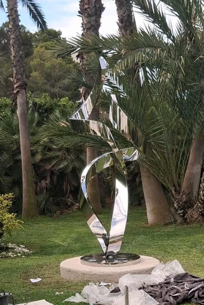 Spain stainless steel abstract sculpture