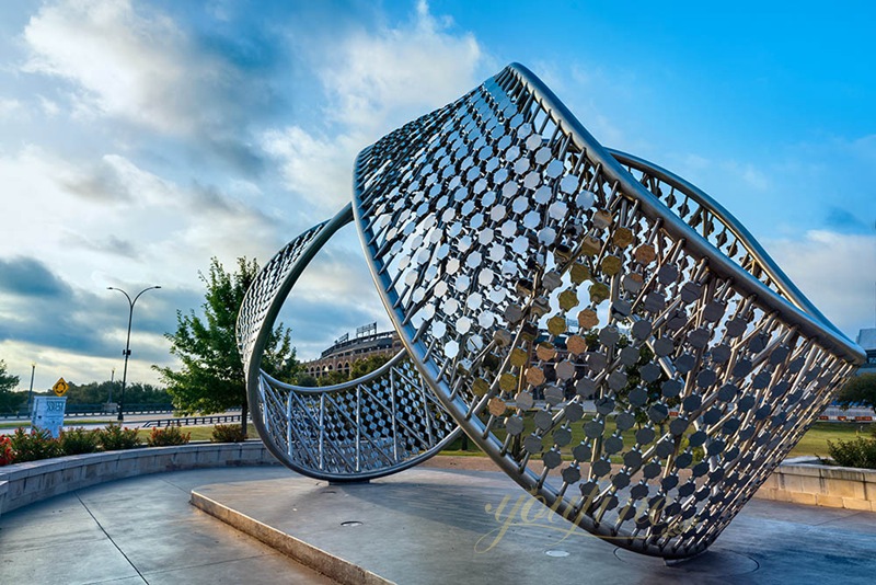 The 3 Most Important Factors Affecting the Quality of Stainless Steel Sculptures