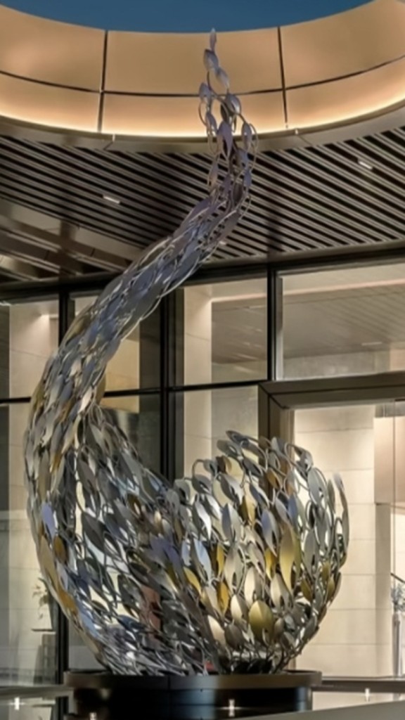 large commercial lobby sculpture