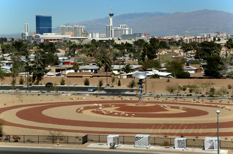 Mesmerizing Metal Landmark Sculpture Dream Machine