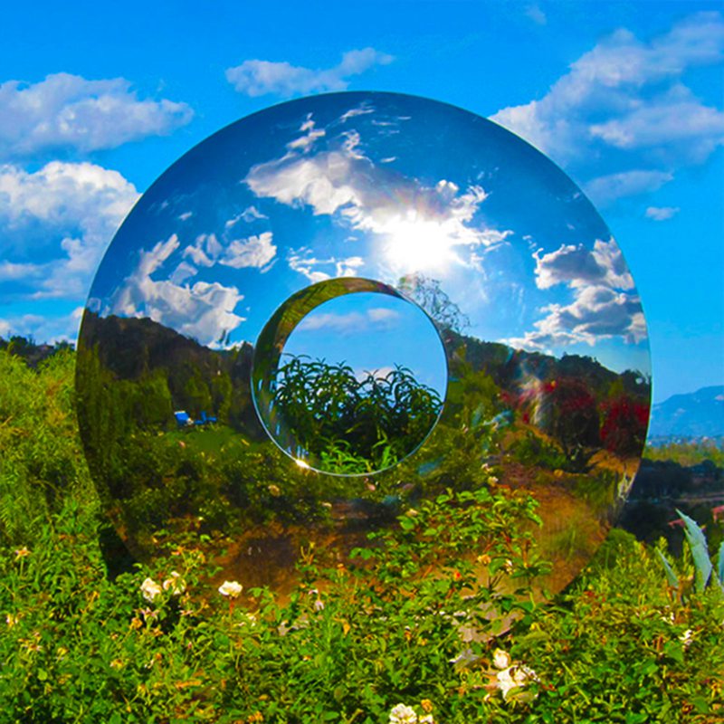 Mirror stainless steel sculpture for gardens & landscapes