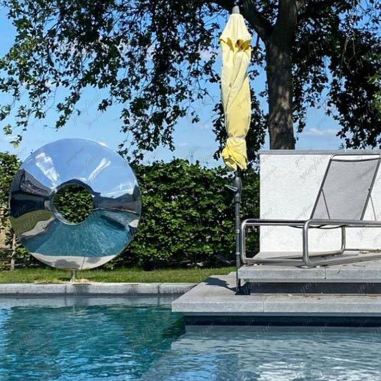 Customer feedback image showing a mirror stainless steel sculpture, image 7