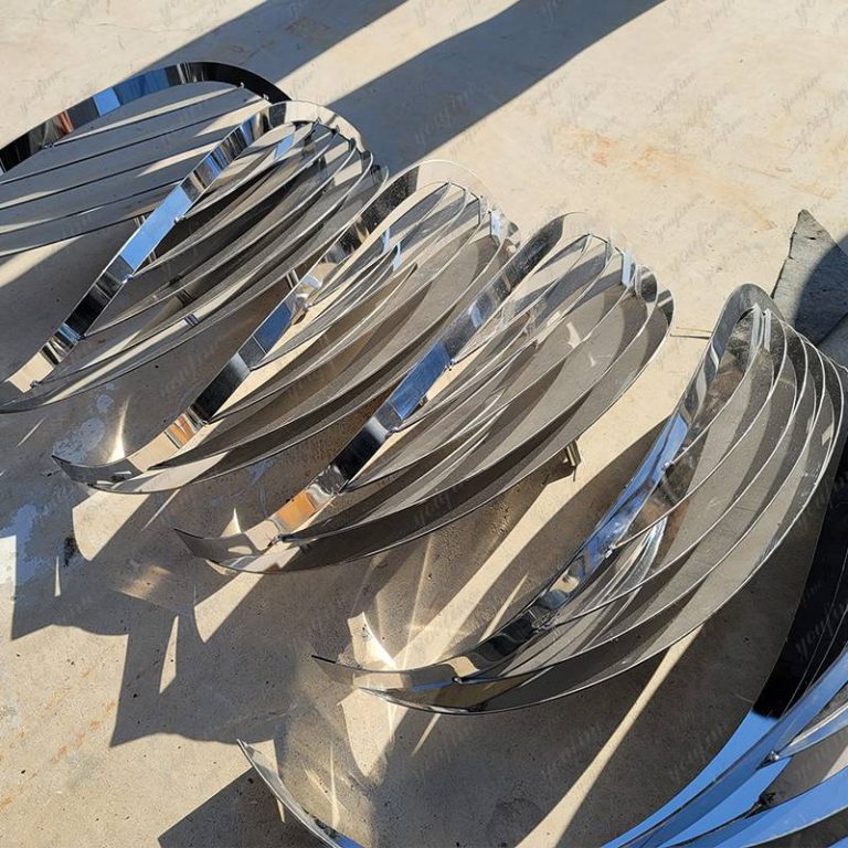 Mirror polished stainless steel sculpture photographed at the YouFine factory, image 5