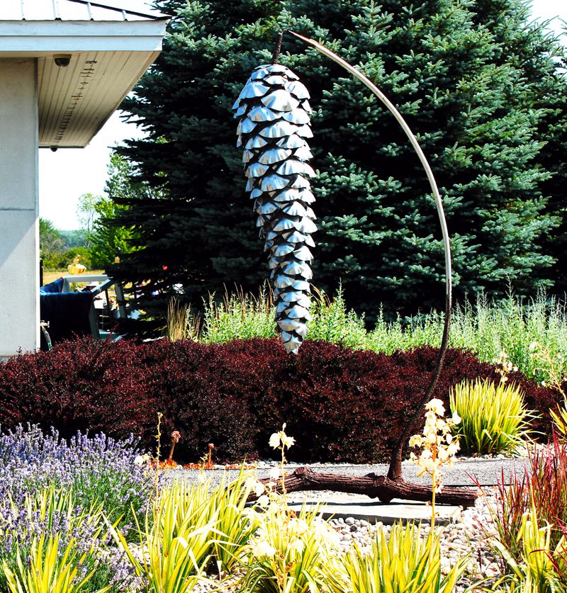 Large Forge Suspended Metal Pine Cones Garden Lawn Decor - Garden Metal Sculpture - 4