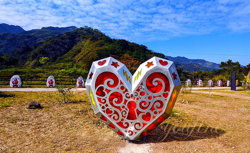 Modern Outdoor Large Heart Sculpture “Open Your Heart” - Garden Metal Sculpture - 1