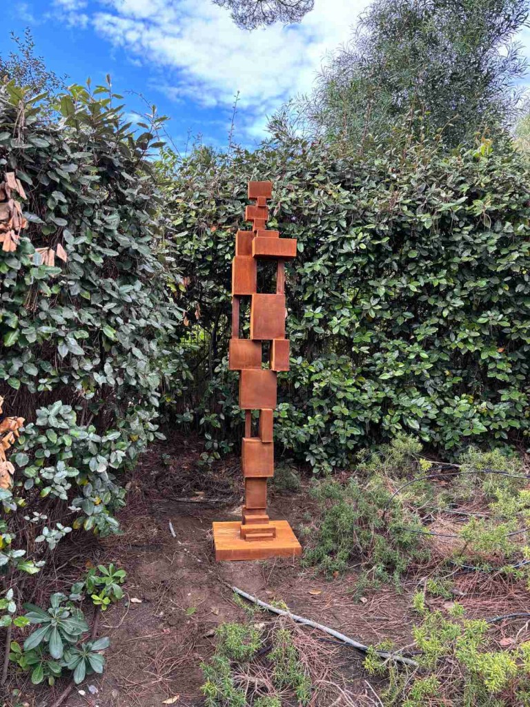 large outdoor metal sculpture - Feedback from a French Client on a corten steel Garden Sculpture