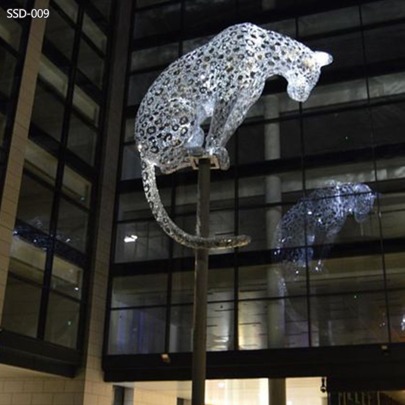 Metal Lighting Large Leopard Sculpture Art Installation SSD-009