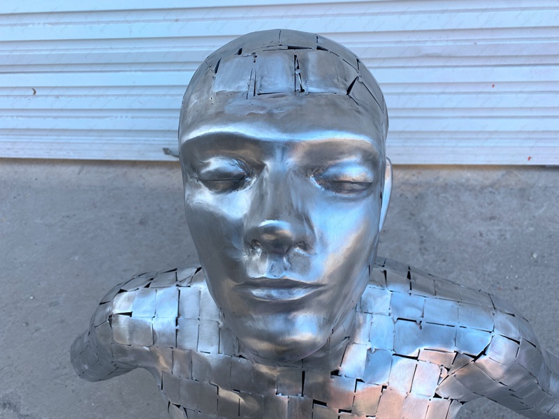 Stainless Steel Hollow Half Torso Statue with High Quality