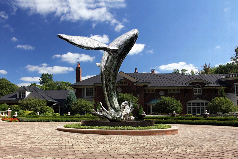 stainless steel whale sculpture for park center