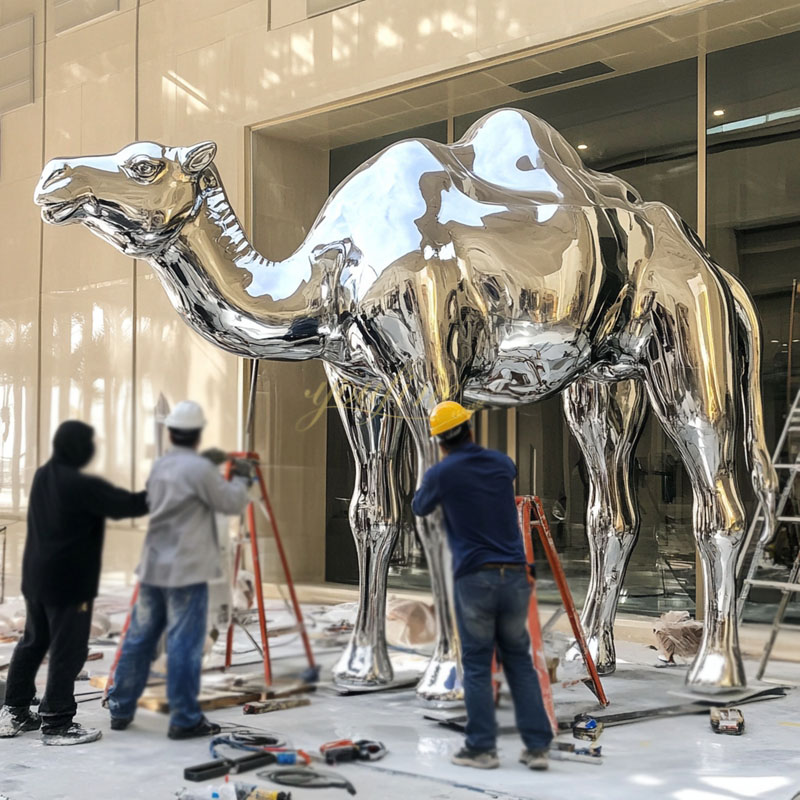 install camel sculpture