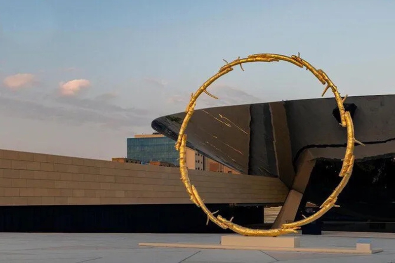 Qasr Al-Hokm Downtown Metro Station in Riyadh Sculpture