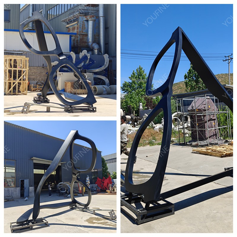 Large Painted Red Metal Art Eyeglasses Sculpture CSA-57 - Painted Metal Sculpture - 5 Large Painted Black Metal Art Eyeglasses Sculpture