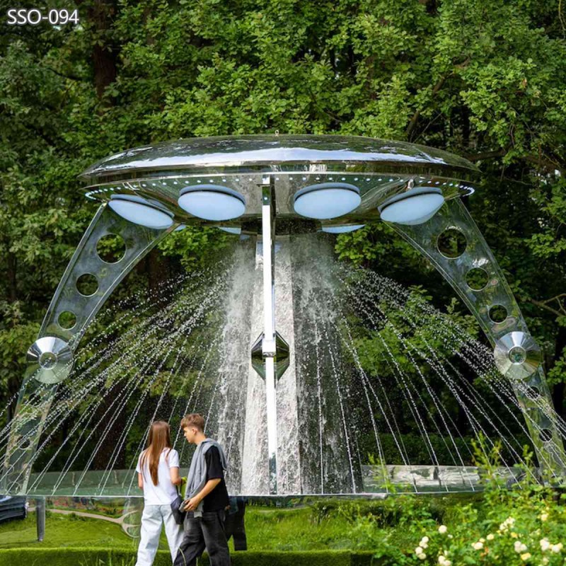 Large Stainless Steel UFO Fountain Sculpture Large Stainless Steel UFO Fountain Sculpture