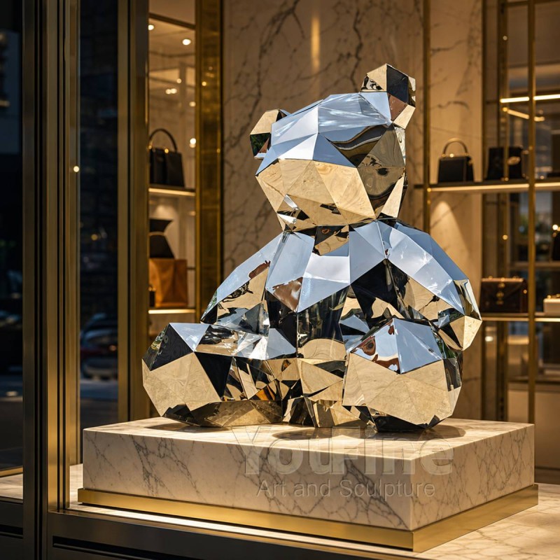 Modern Geometric Faceted Stainless Steel Bear Statue Modern Geometric Faceted Stainless Steel Bear Statue
